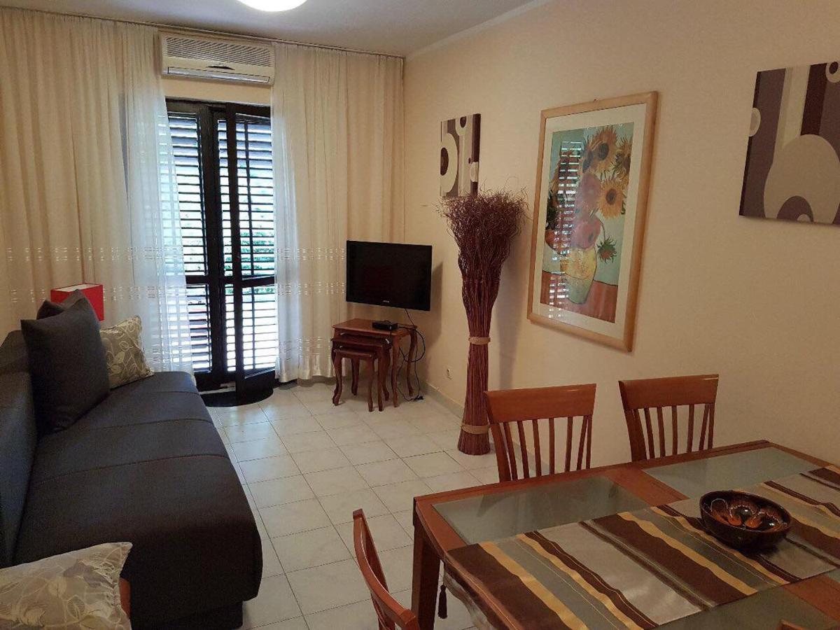 Apartmani I Sobe Goca Herceg Novi Exteriér fotografie
